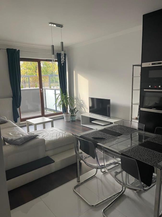 House4You Apartament Sakura Airport Chopin Warszawa Exteriör bild