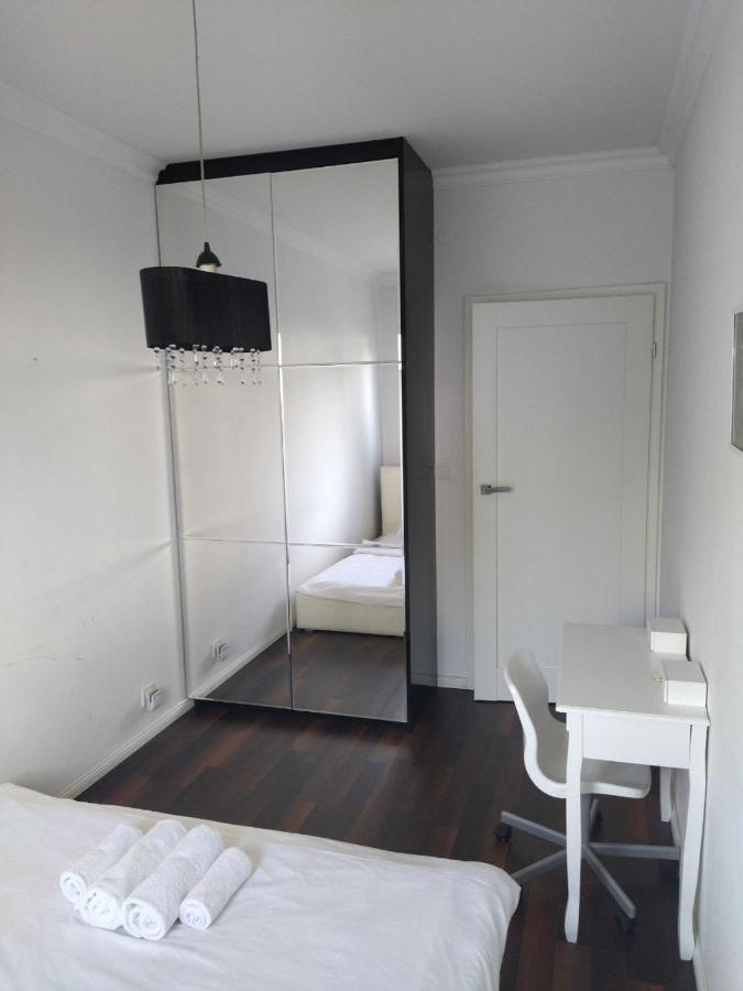 House4You Apartament Sakura Airport Chopin Warszawa Exteriör bild